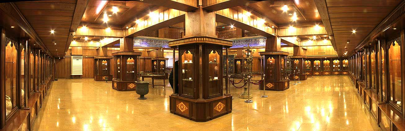موزه آستان مقدس شاهچراغ | راهنمای بازدید